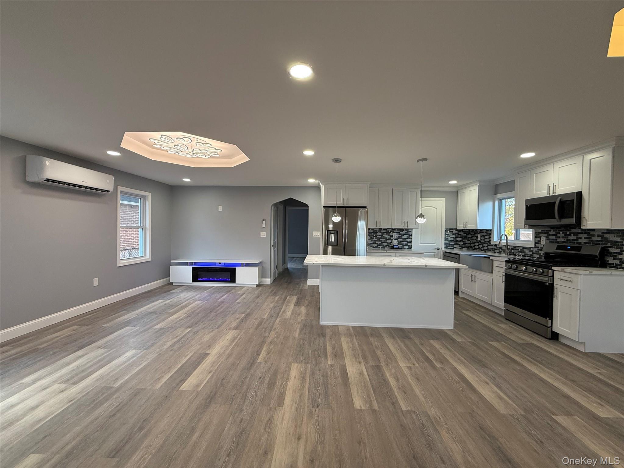 Single Family 233rd  Queens, NY 11422, MLS-937852-2