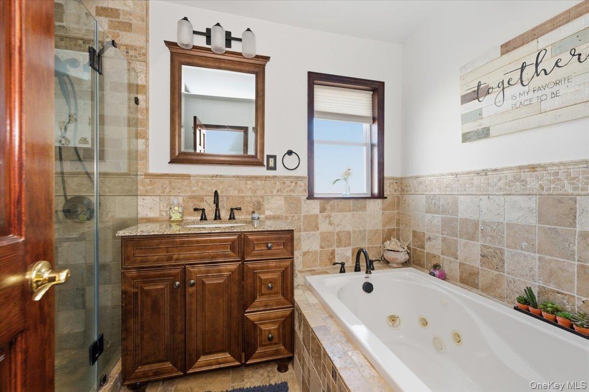 Single Family Newport Nassau County, NY 11558, MLS-937854-12