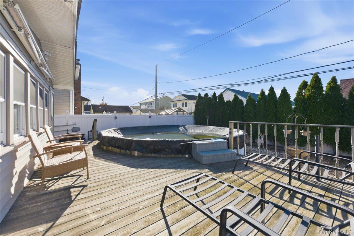 Single Family Newport Nassau County, NY 11558, MLS-937854-19