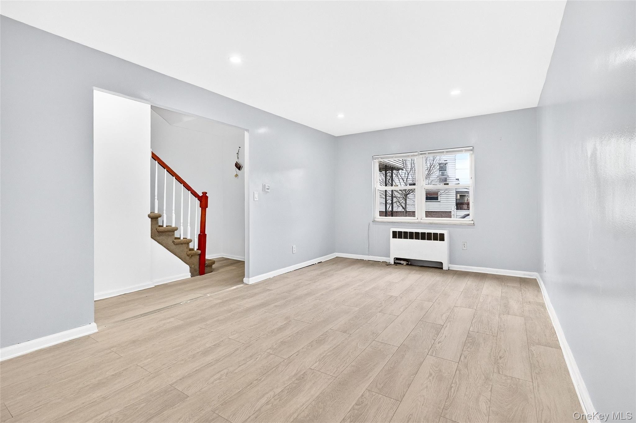 Single Family Hobart Bronx, NY 10461, MLS-937858-10