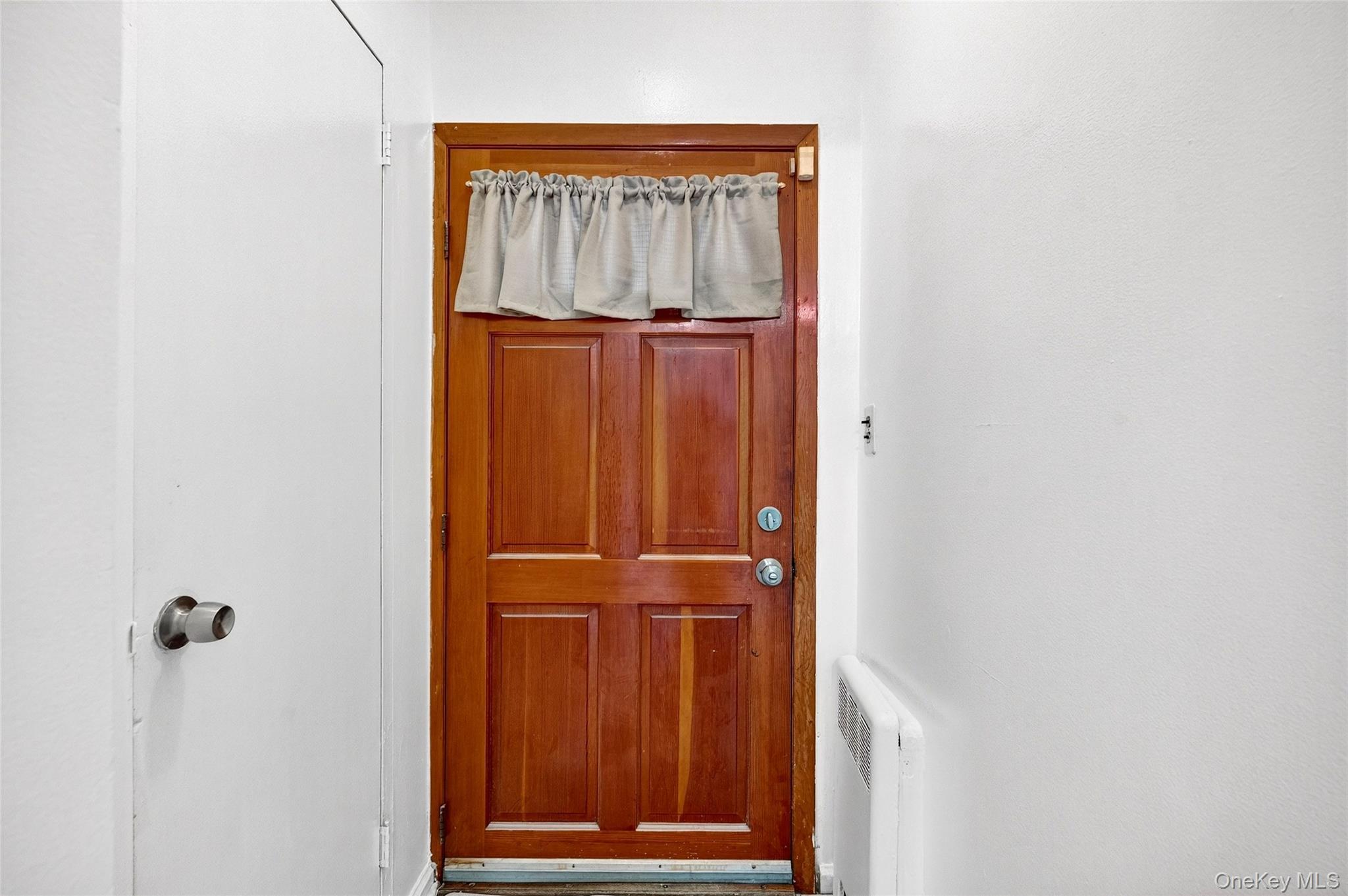 Single Family Hobart Bronx, NY 10461, MLS-937858-17