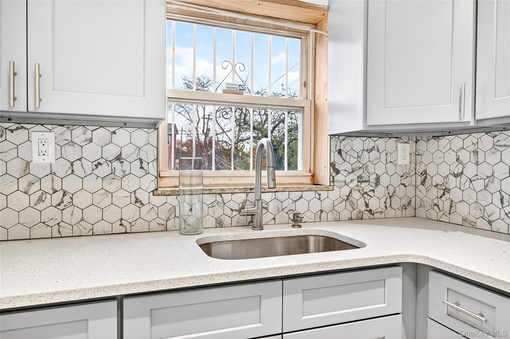 Single Family Hobart Bronx, NY 10461, MLS-937858-26