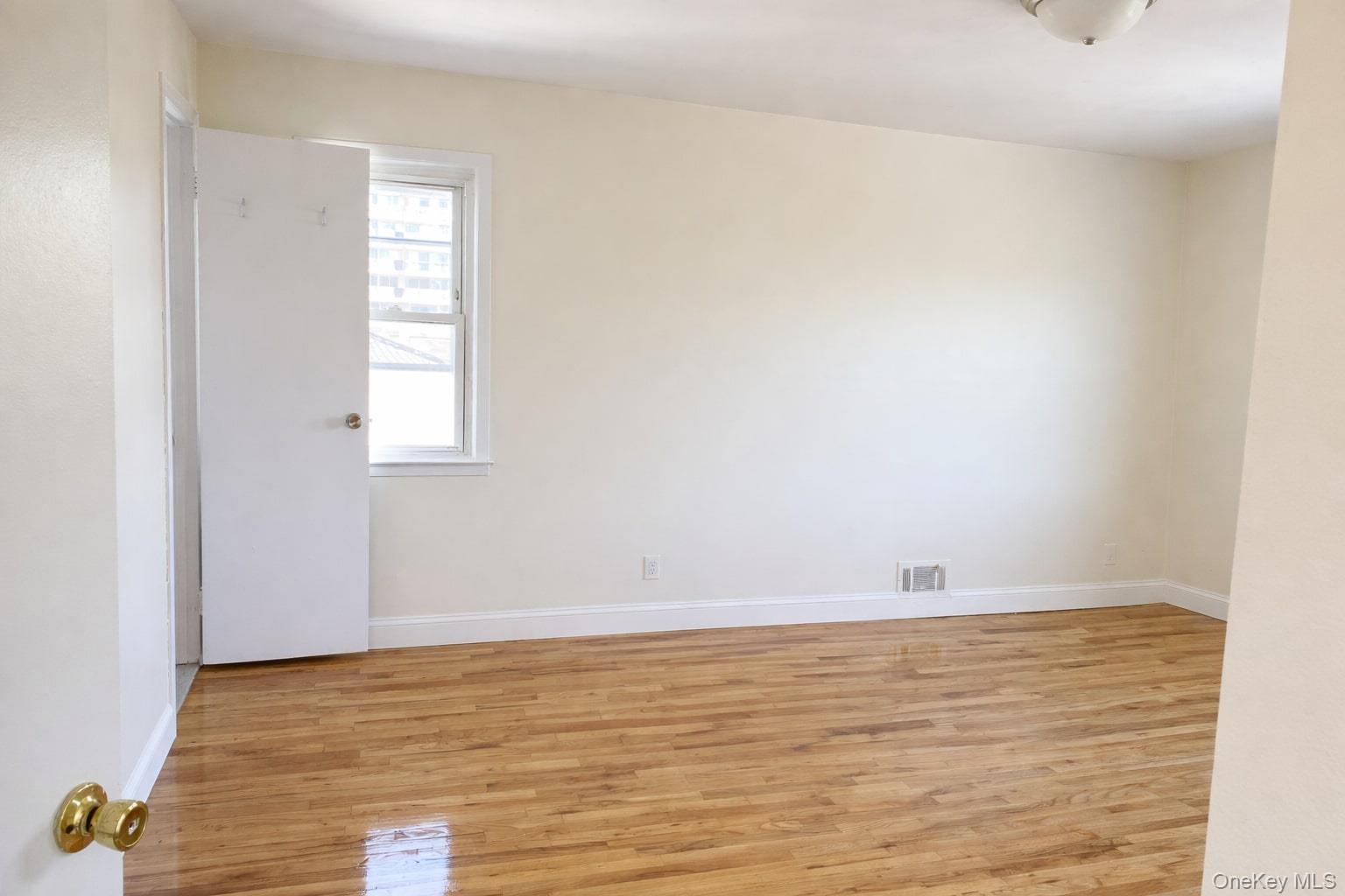 Single Family Waters Edge  Queens, NY 11360, MLS-937863-13