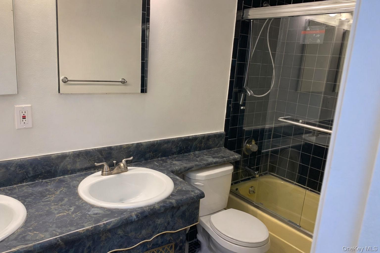 Single Family Waters Edge Drive Queens, NY 11360, MLS-937863-22