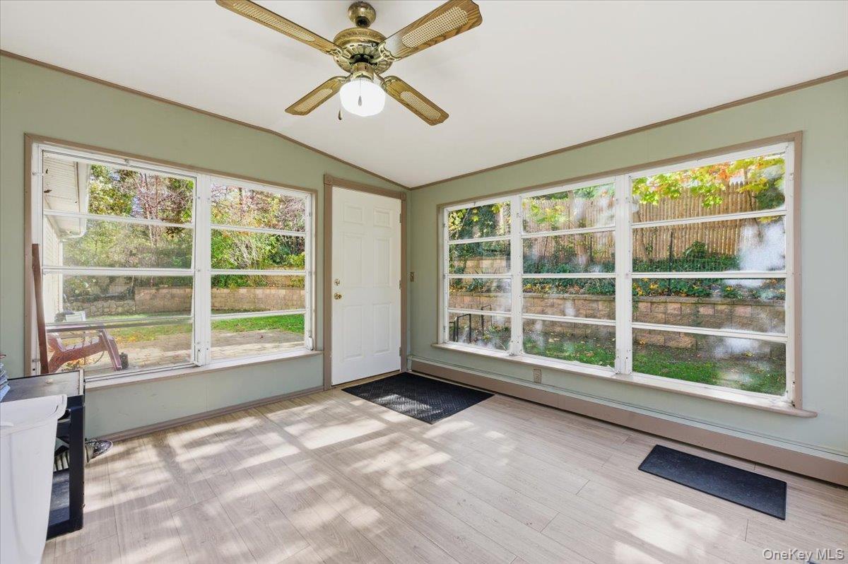 Single Family Lower Rocky Point  Suffolk County, NY 11789, MLS-937869-15