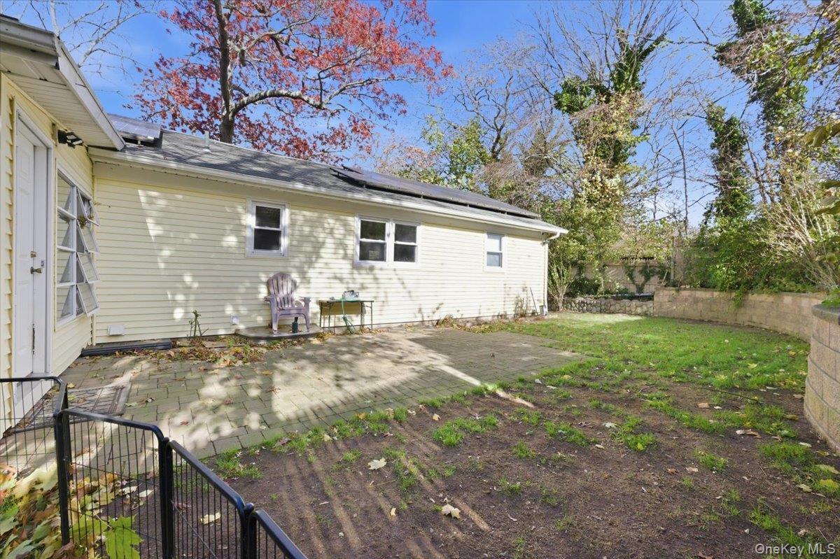 Single Family Lower Rocky Point  Suffolk County, NY 11789, MLS-937869-18