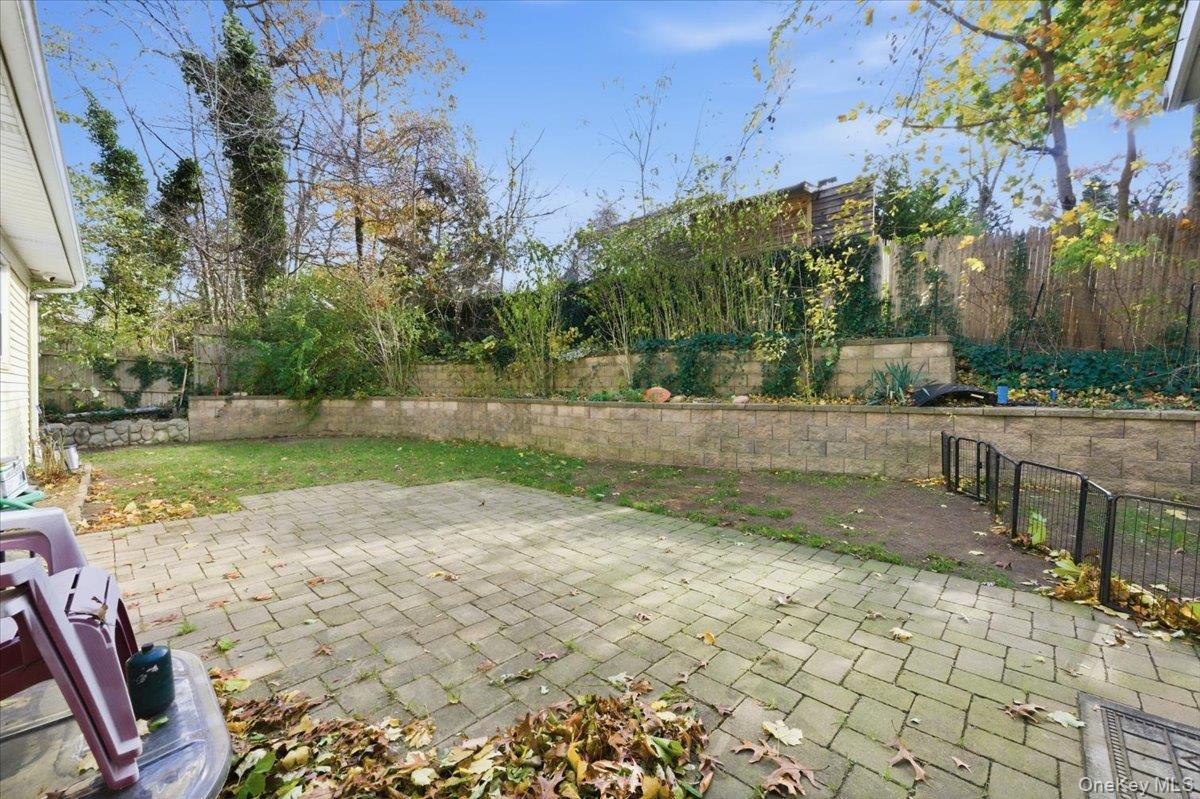 Single Family Lower Rocky Point  Suffolk County, NY 11789, MLS-937869-21