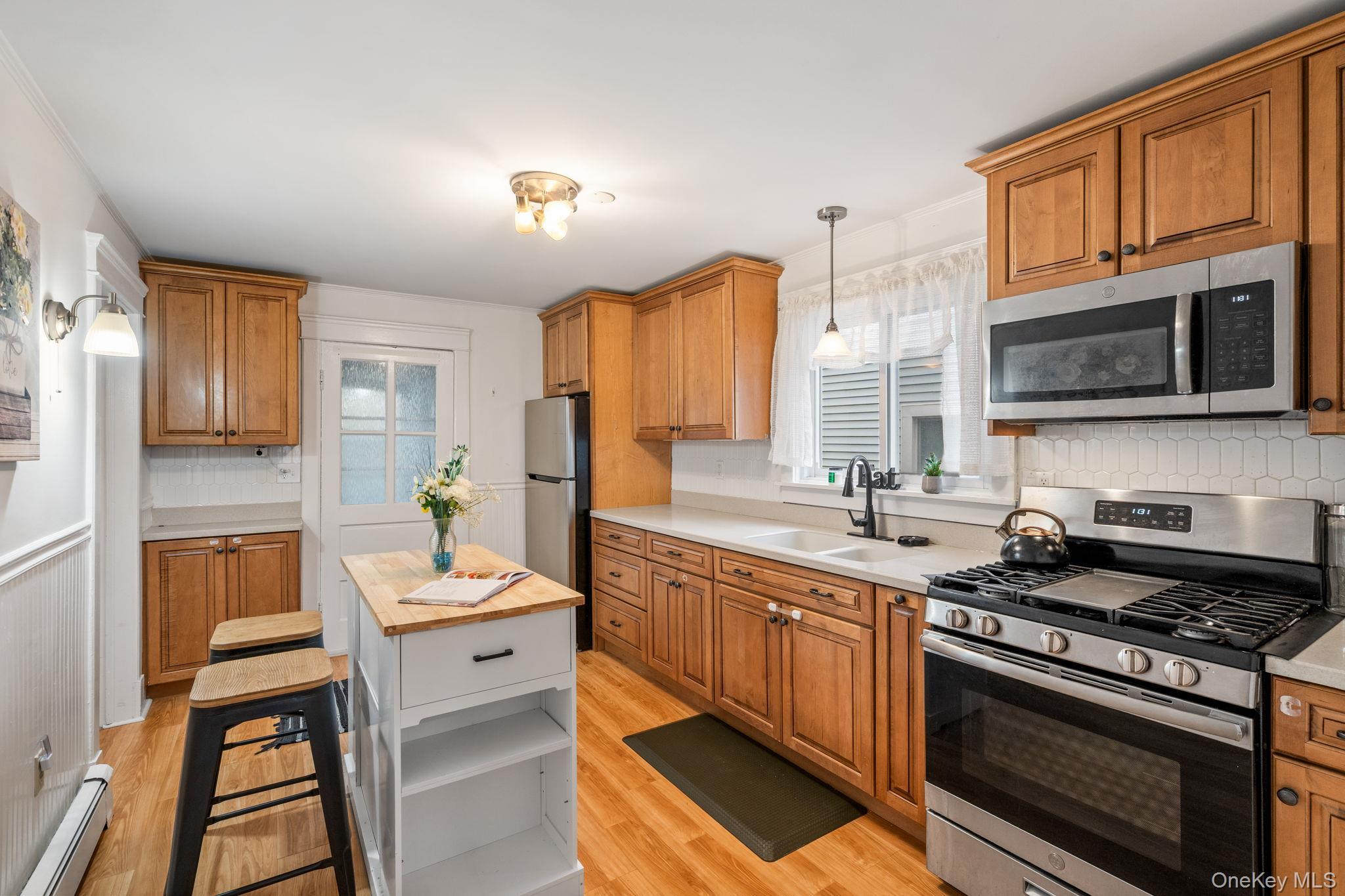 Single Family Chester Ulster County, NY 12401, MLS-937914-15