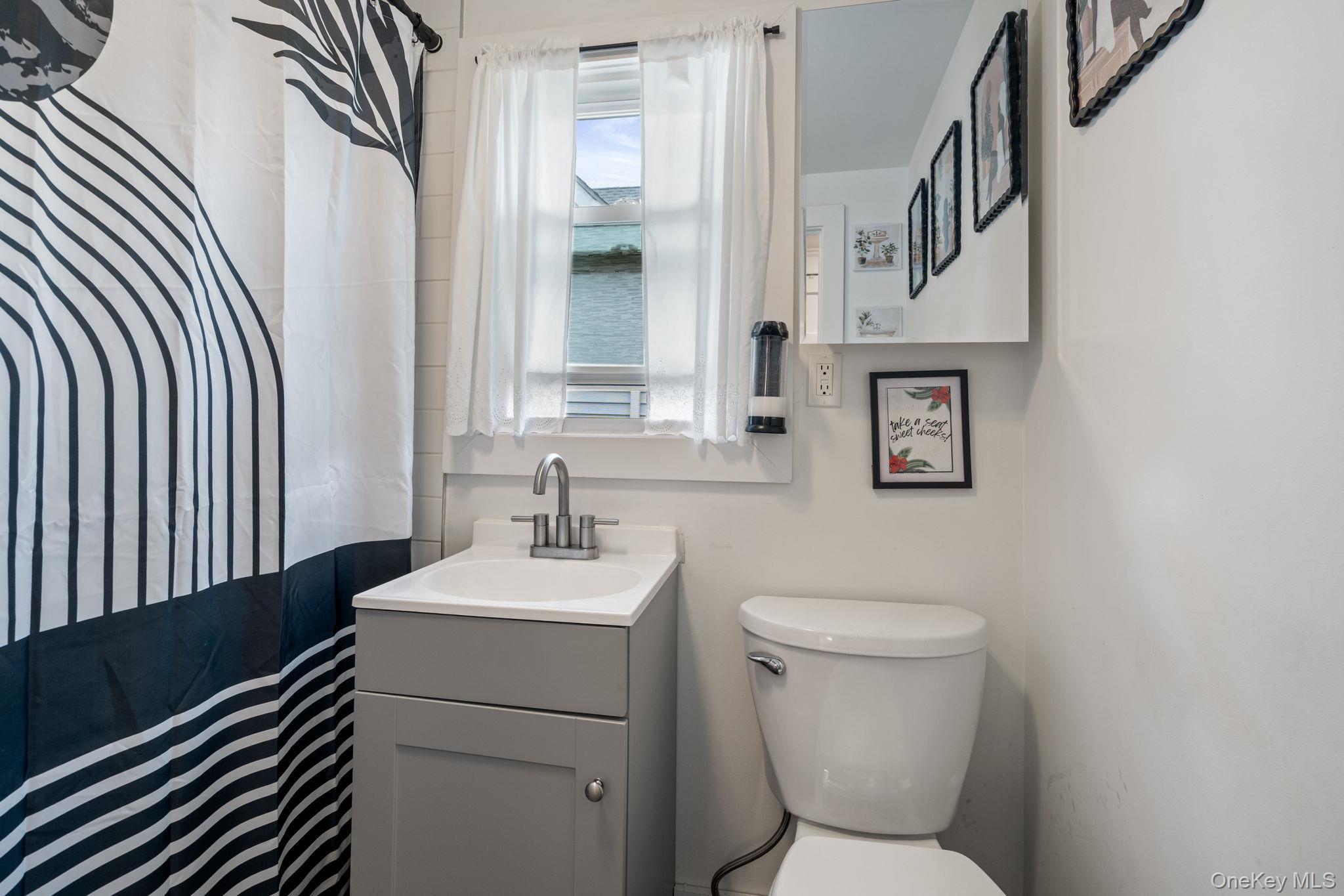 Single Family Chester Ulster County, NY 12401, MLS-937914-19