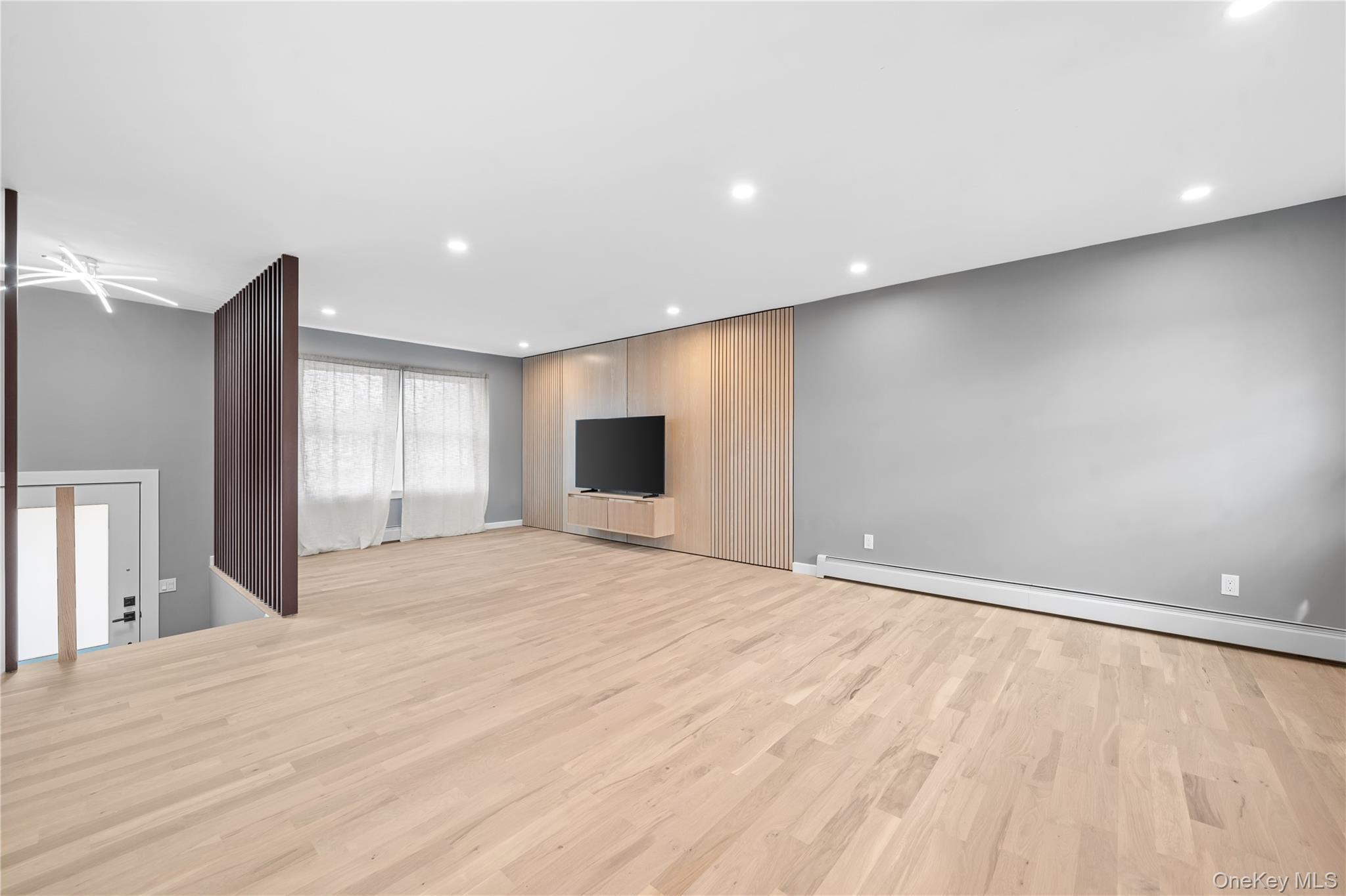 Single Family Lincoln  Suffolk County, NY 11729, MLS-937915-11