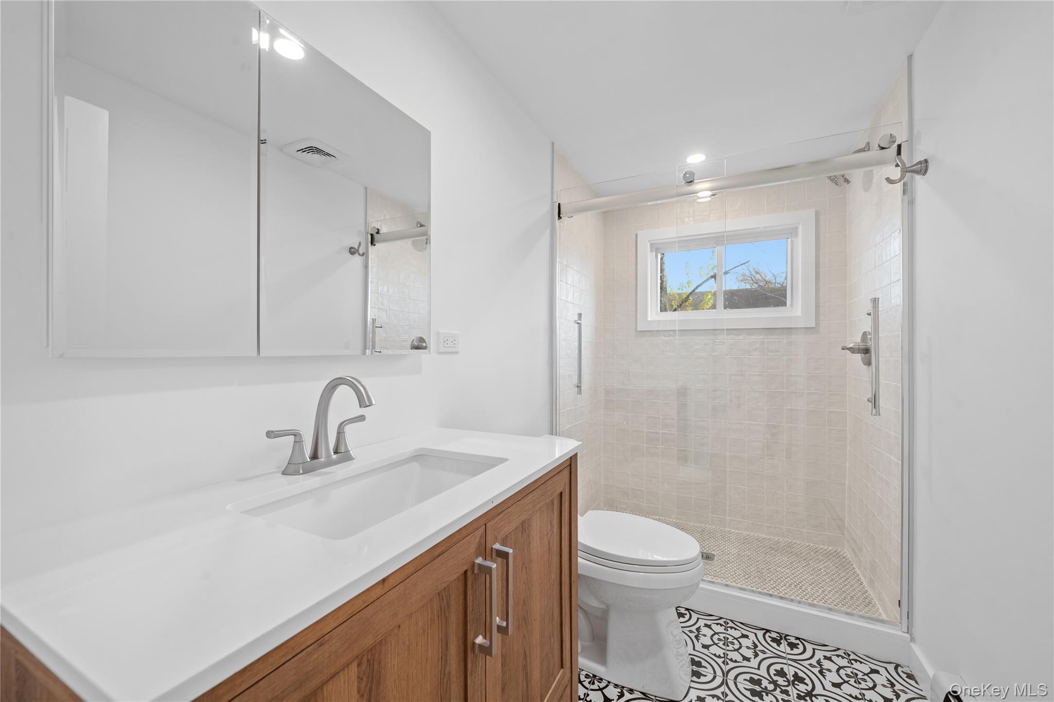 Single Family Lincoln  Suffolk County, NY 11729, MLS-937915-31