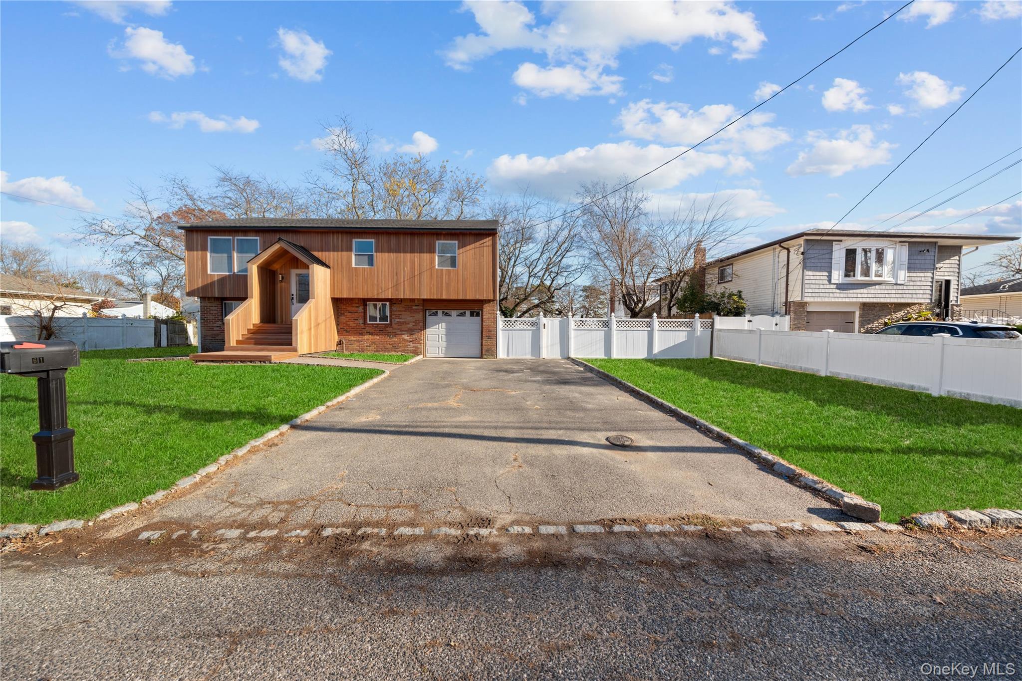 Single Family Lincoln  Suffolk County, NY 11729, MLS-937915-5