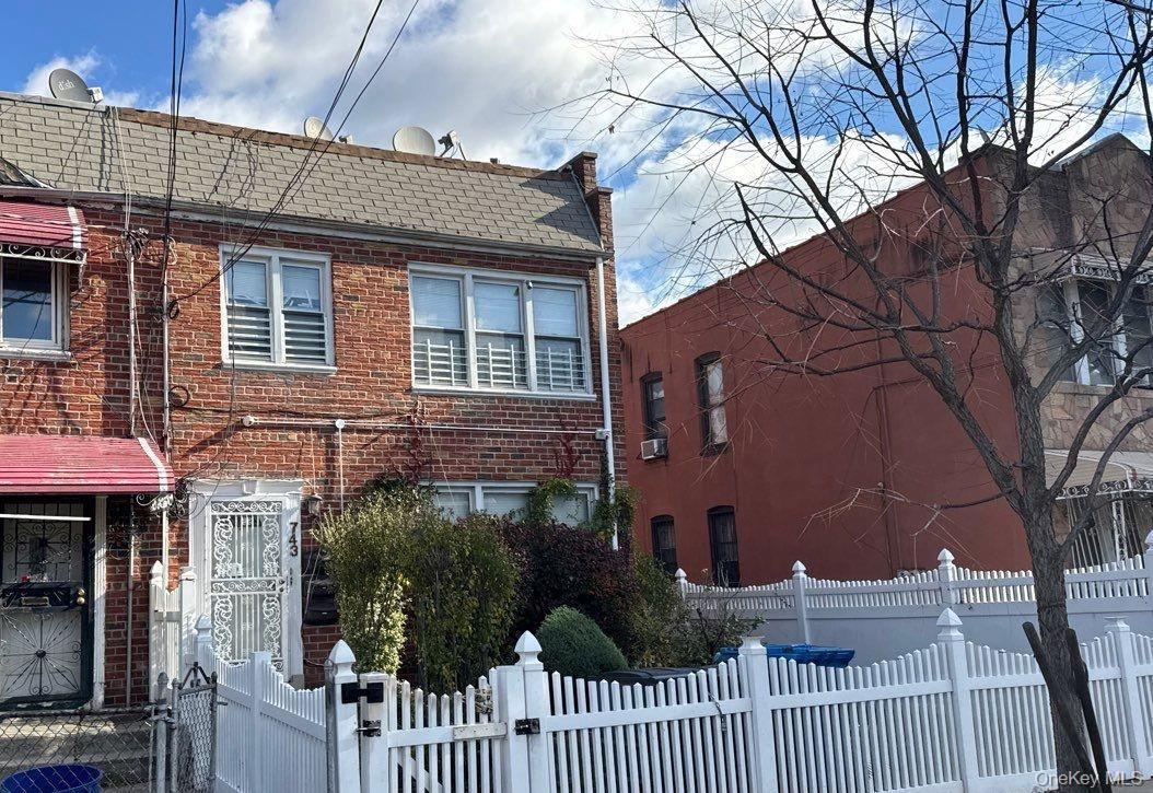Single Family Warwick  Brooklyn, NY 11207, MLS-937924-2