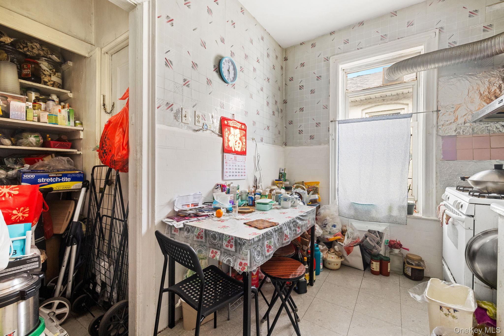 Single Family Dahill  Brooklyn, NY 11218, MLS-937940-14