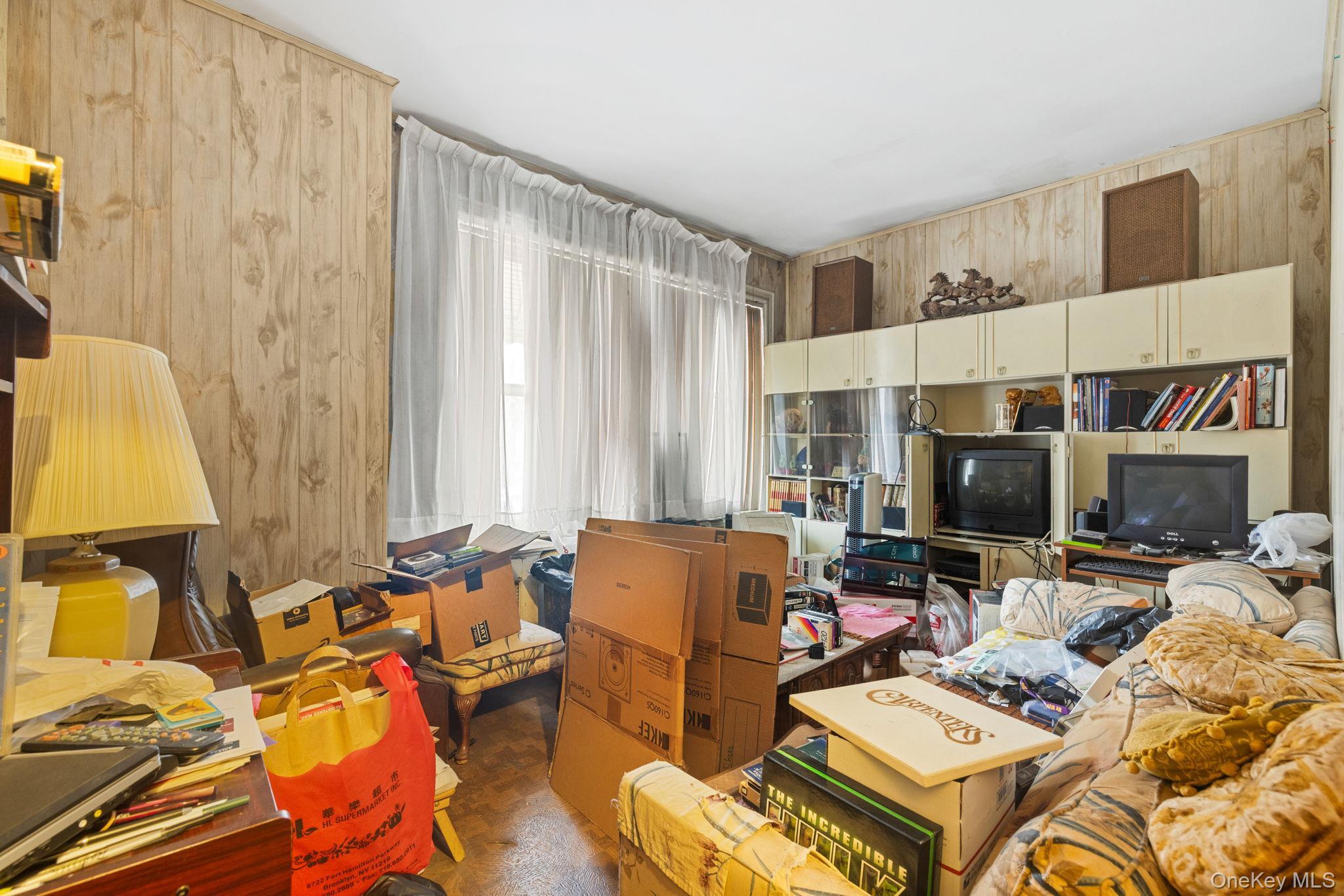 Single Family Dahill  Brooklyn, NY 11218, MLS-937940-29