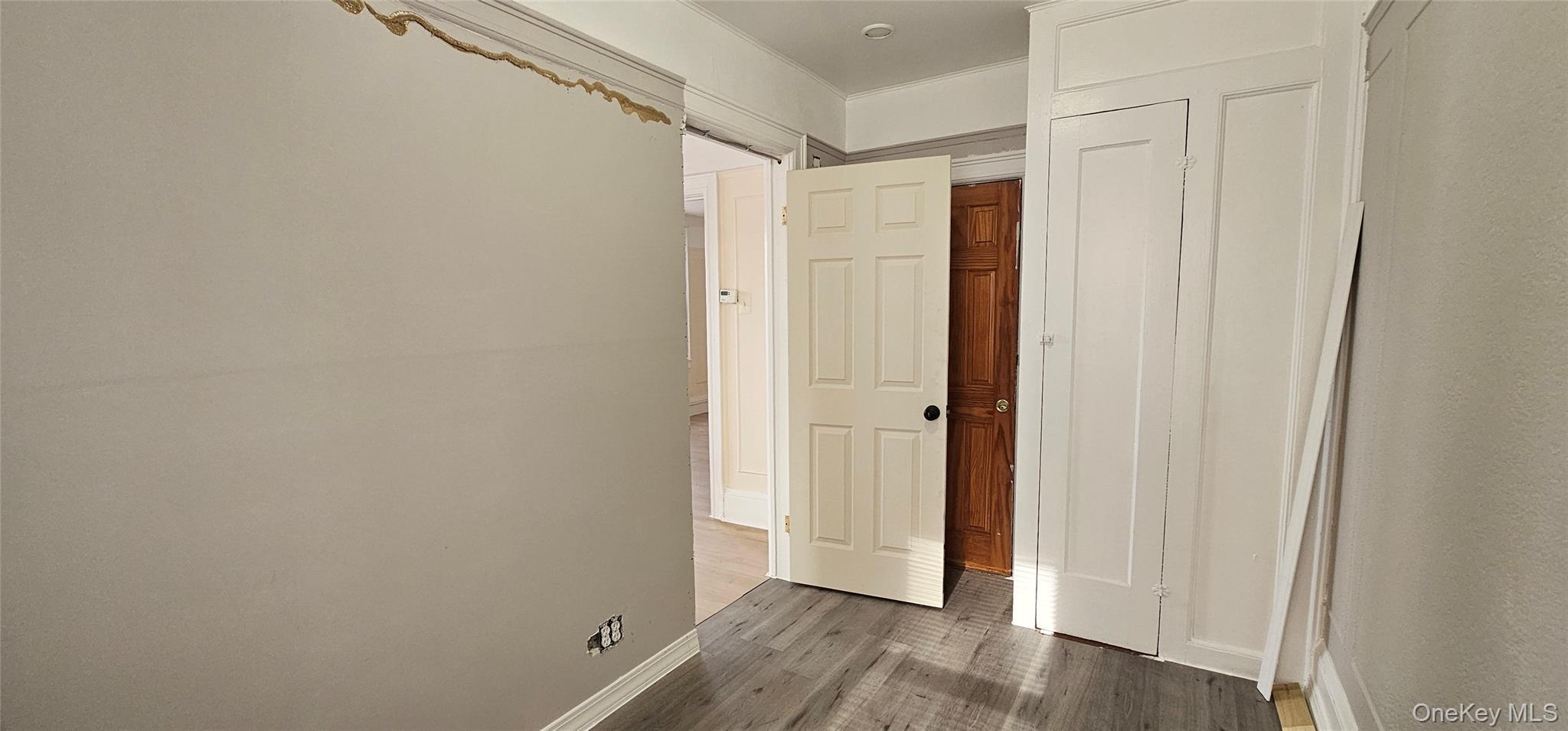 Single Family Myrtle Queens, NY 11385, MLS-937941-18