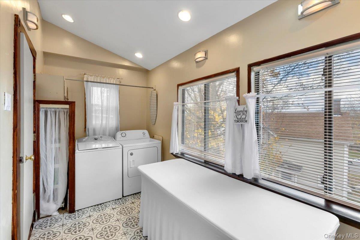 Single Family Royce Ave  Orange County, NY 10940, MLS-937950-22