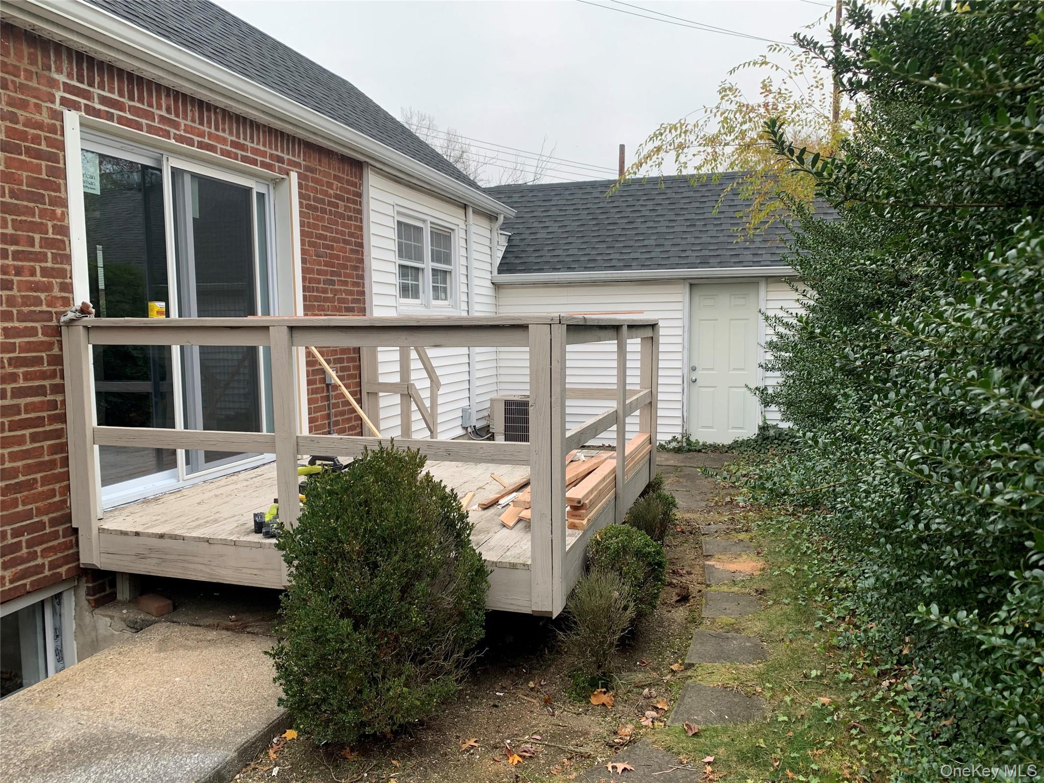 Single Family Tulip  Nassau County, NY 11001, MLS-938012-15