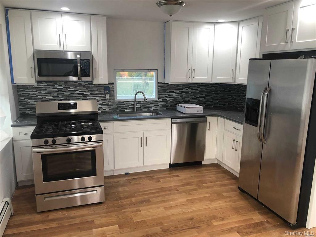 Single Family Hawtree Creek Queens, NY 11420, MLS-938018-4