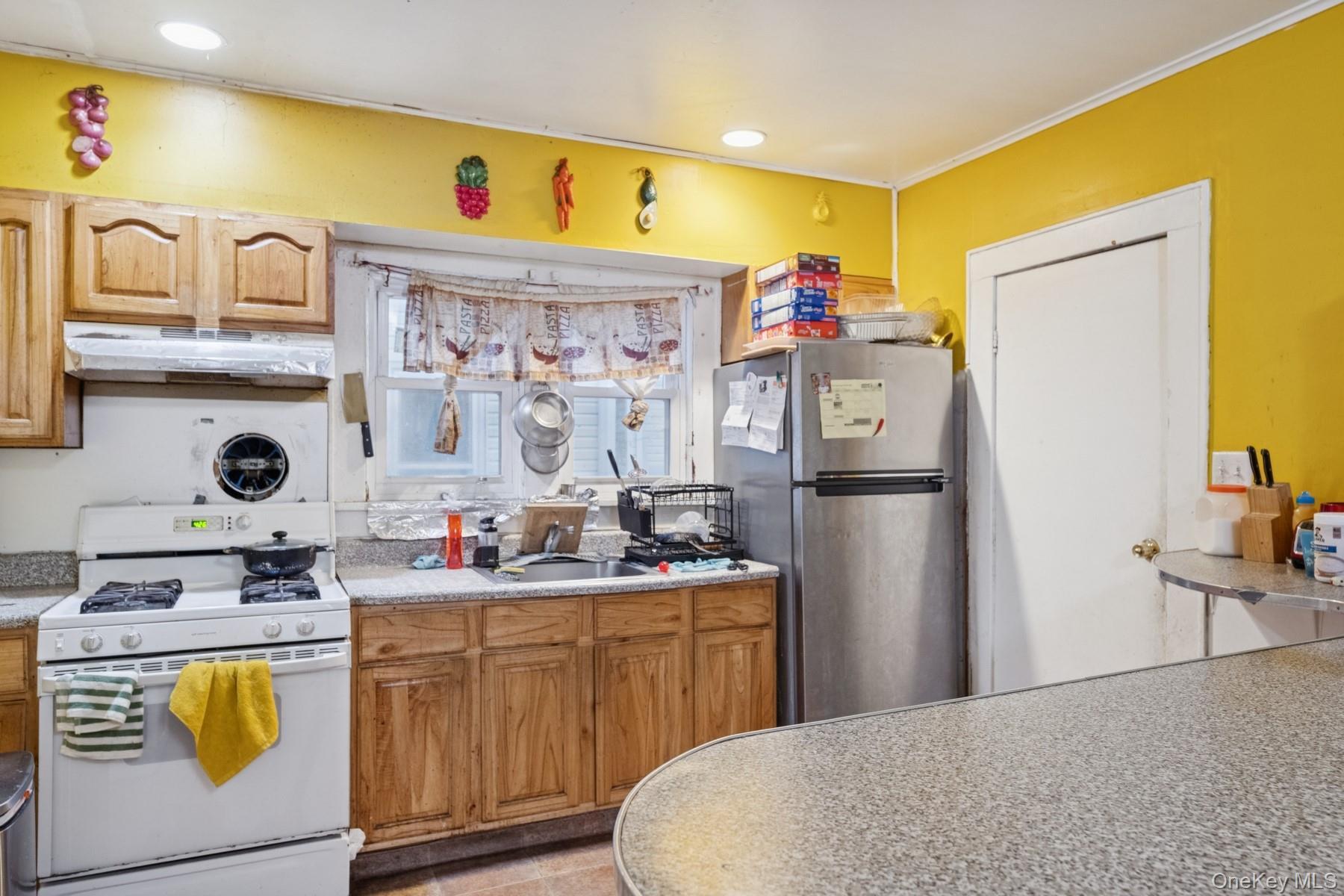 Single Family Academy Suffolk County, NY 11772, MLS-938036-3