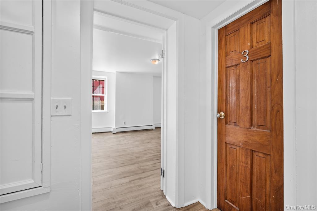 Single Family Hone Ulster County, NY 12401, MLS-938038-11