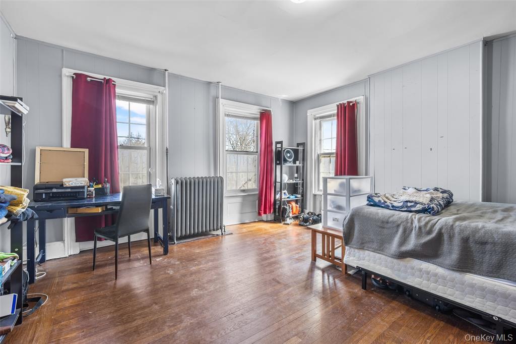 Single Family Hone Ulster County, NY 12401, MLS-938038-25