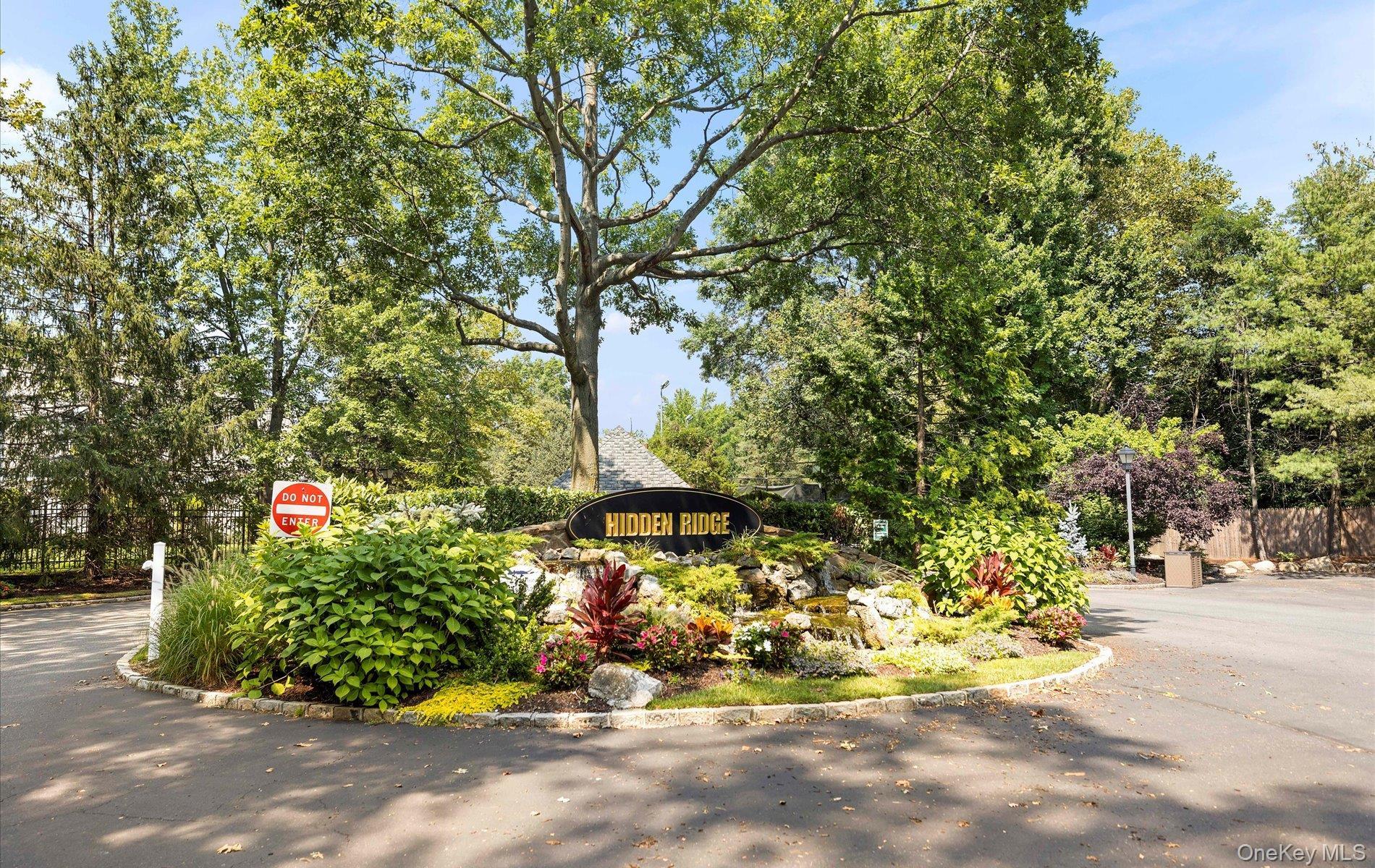 Condo Glen  Nassau County, NY 11791, MLS-938050-32