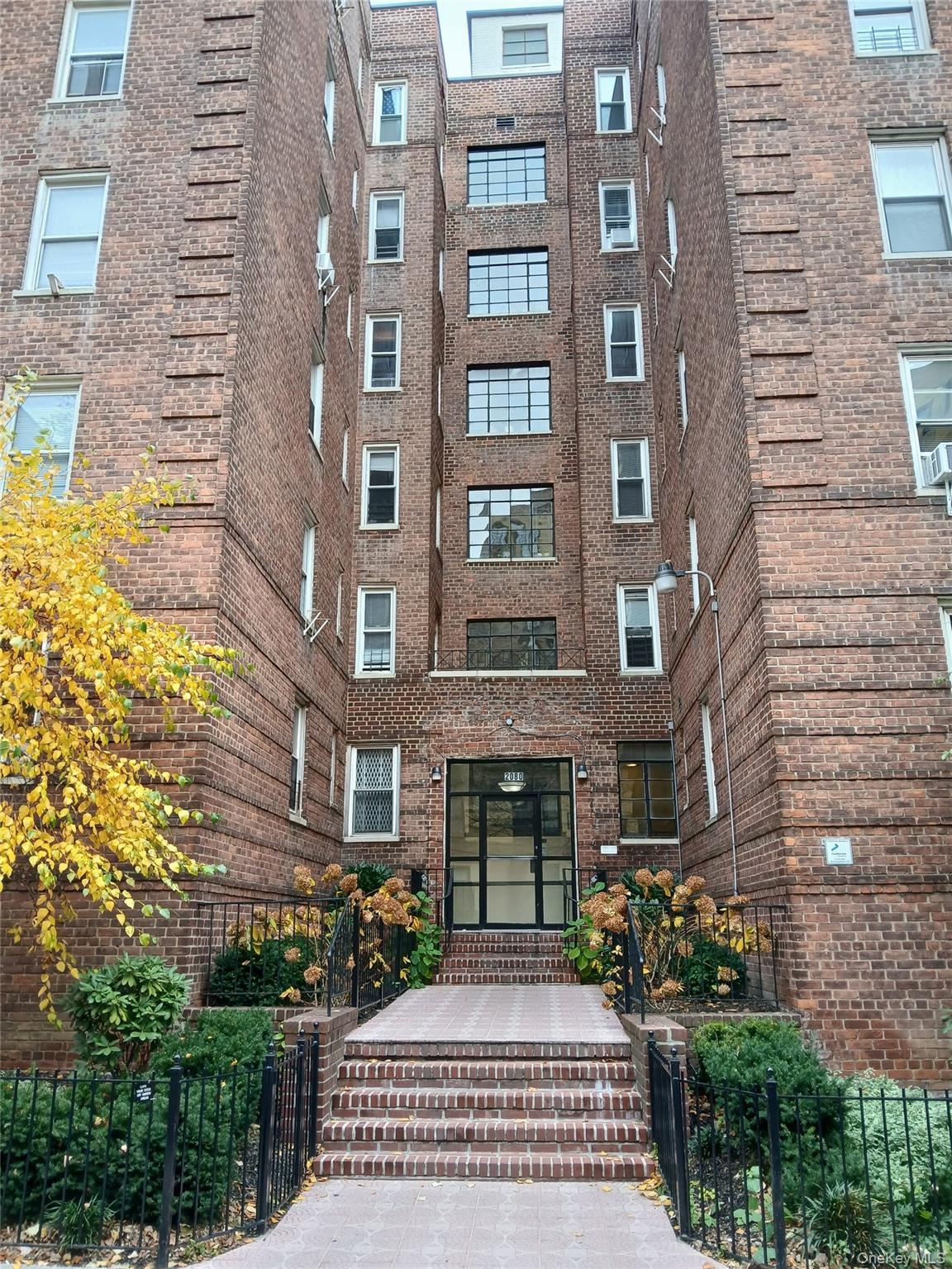 Coop Barnes Bronx, NY 10462, MLS-938068-12