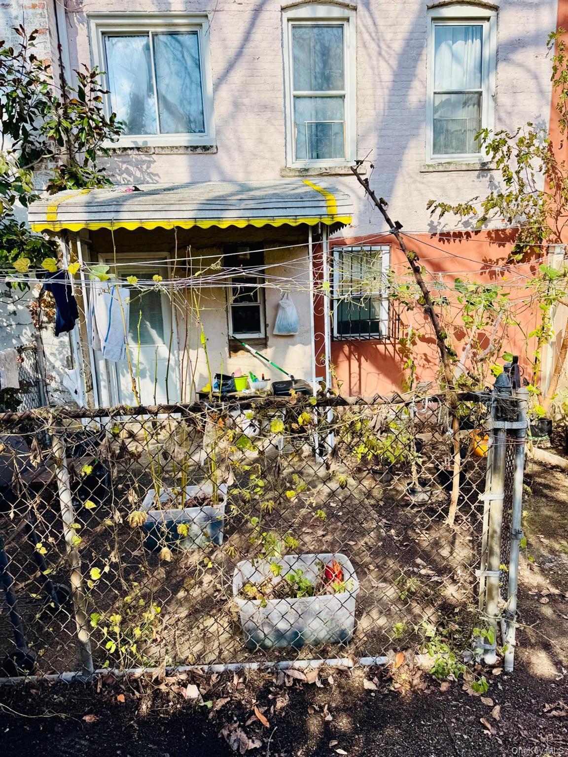 Single Family Woodhaven Queens, NY 11416, MLS-938084-13