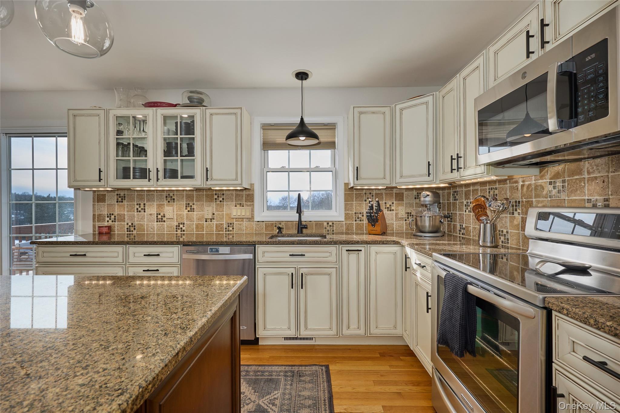 Single Family Brookside Dutchess County, NY 12540, MLS-938167-15