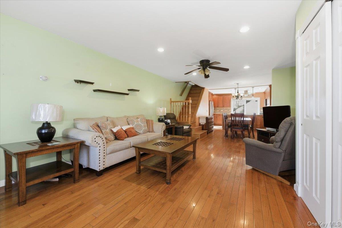 Single Family 33rd Queens, NY 11361, MLS-938174-3