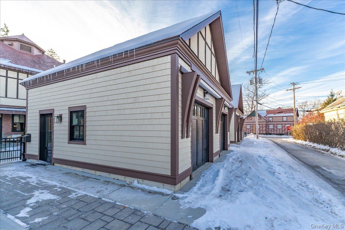 Condo Regent  Out Of Area, NY 12866, MLS-938179-36