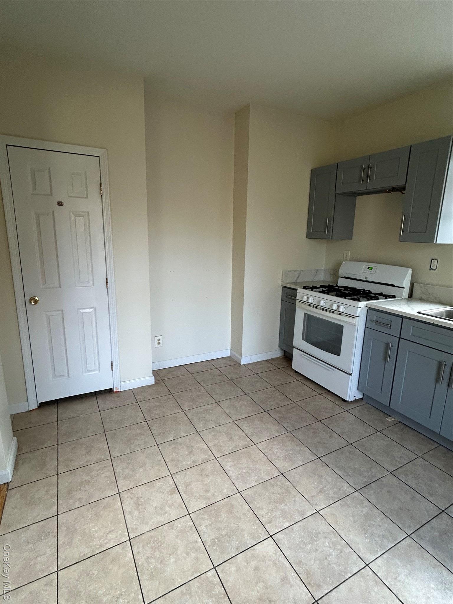 Single Family Lander  Orange County, NY 12550, MLS-938180-20