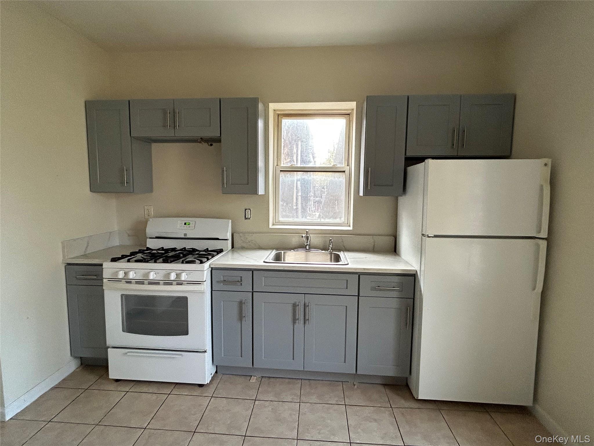 Single Family Lander  Orange County, NY 12550, MLS-938180-21