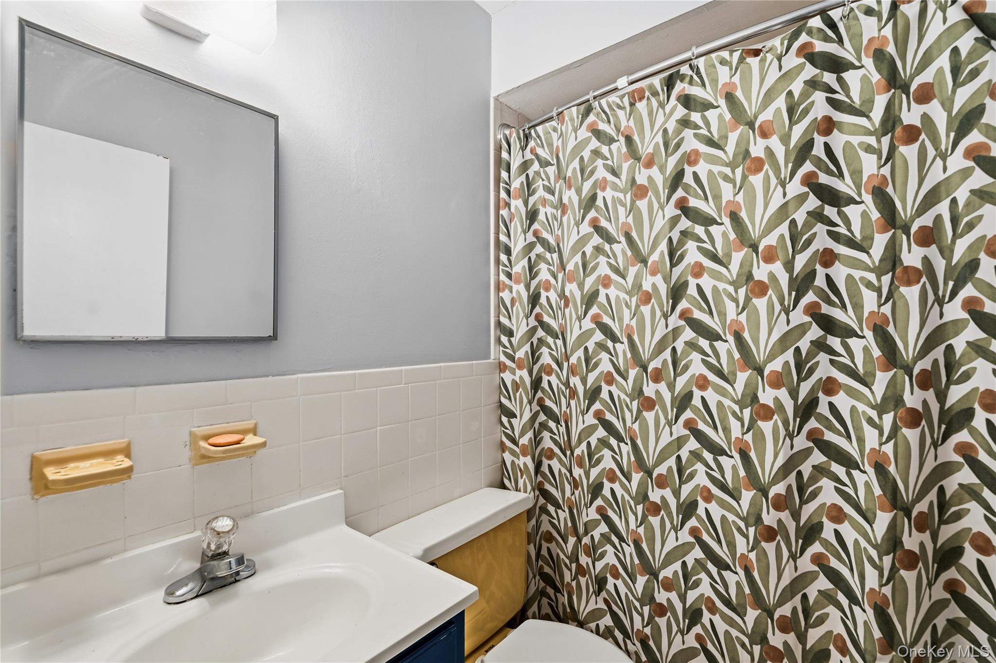 Single Family 88th  Queens, NY 11417, MLS-938191-9