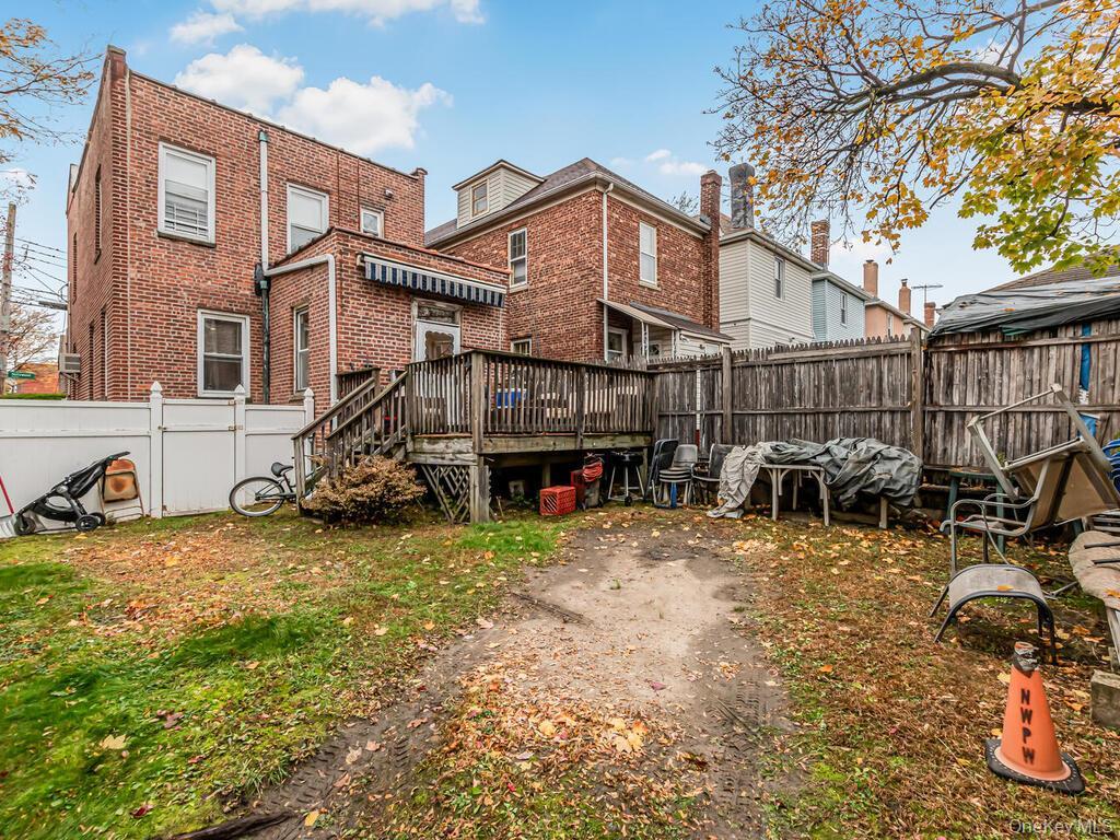 Single Family Hollywood  Bronx, NY 10461, MLS-938193-16