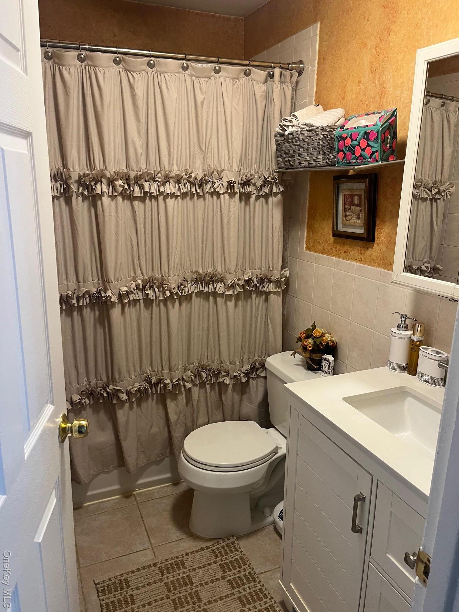 Single Family Mist Nassau County, NY 11590, MLS-938218-12