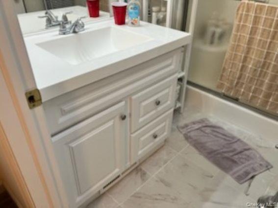 Single Family Old Country Suffolk County, NY 11901, MLS-938220-4