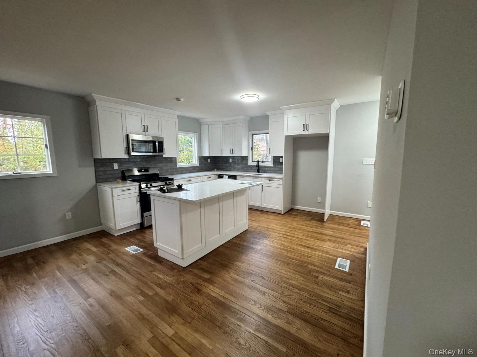Single Family Woodland  Suffolk County, NY 11743, MLS-938221-12