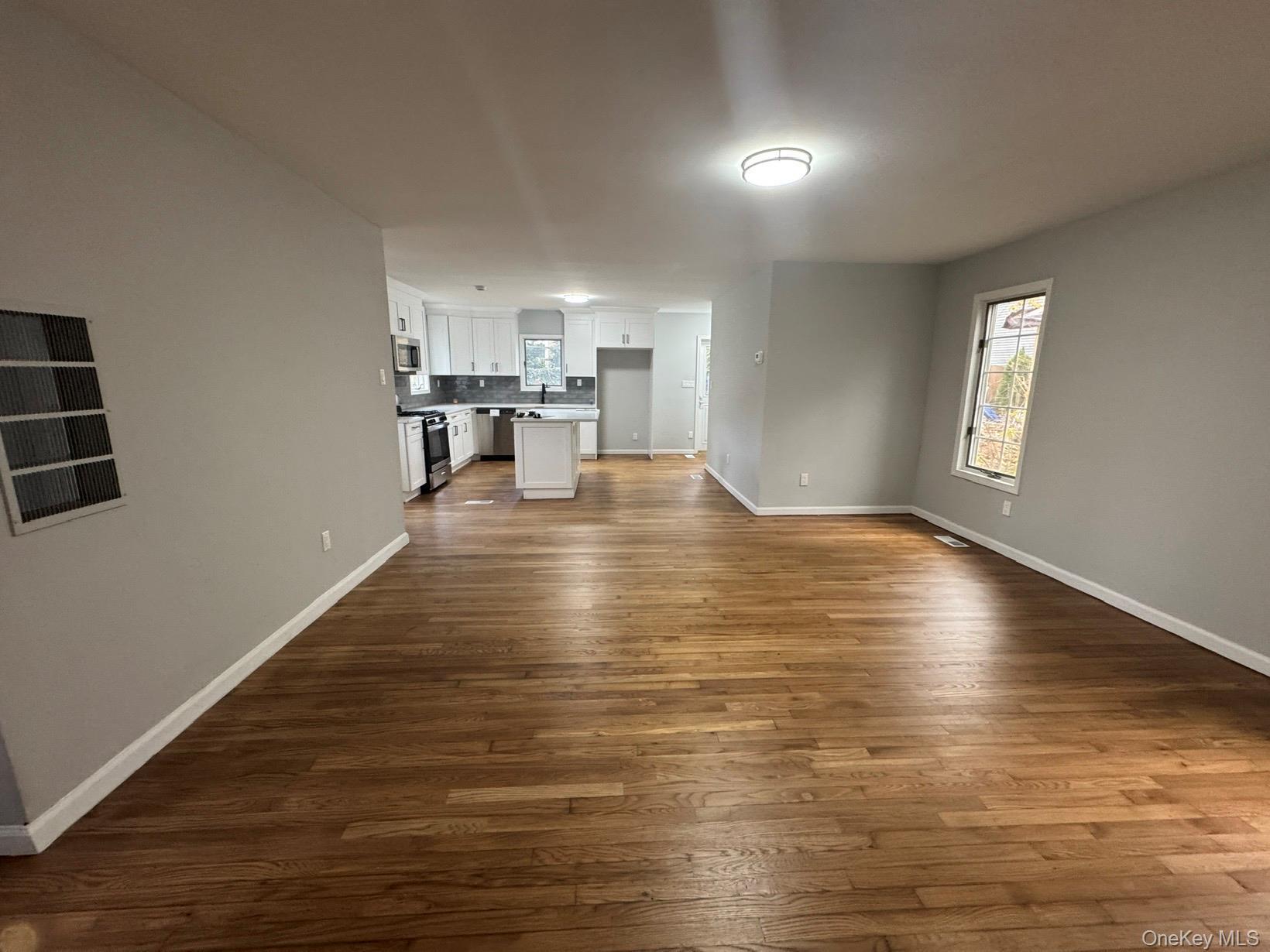 Single Family Woodland  Suffolk County, NY 11743, MLS-938221-15