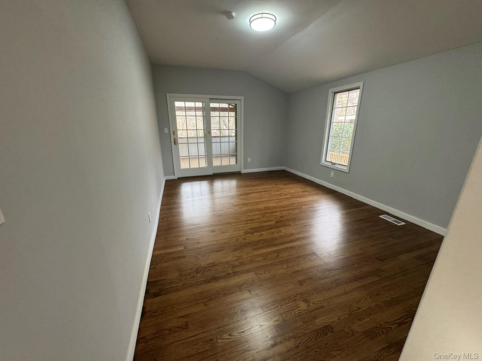 Single Family Woodland  Suffolk County, NY 11743, MLS-938221-24