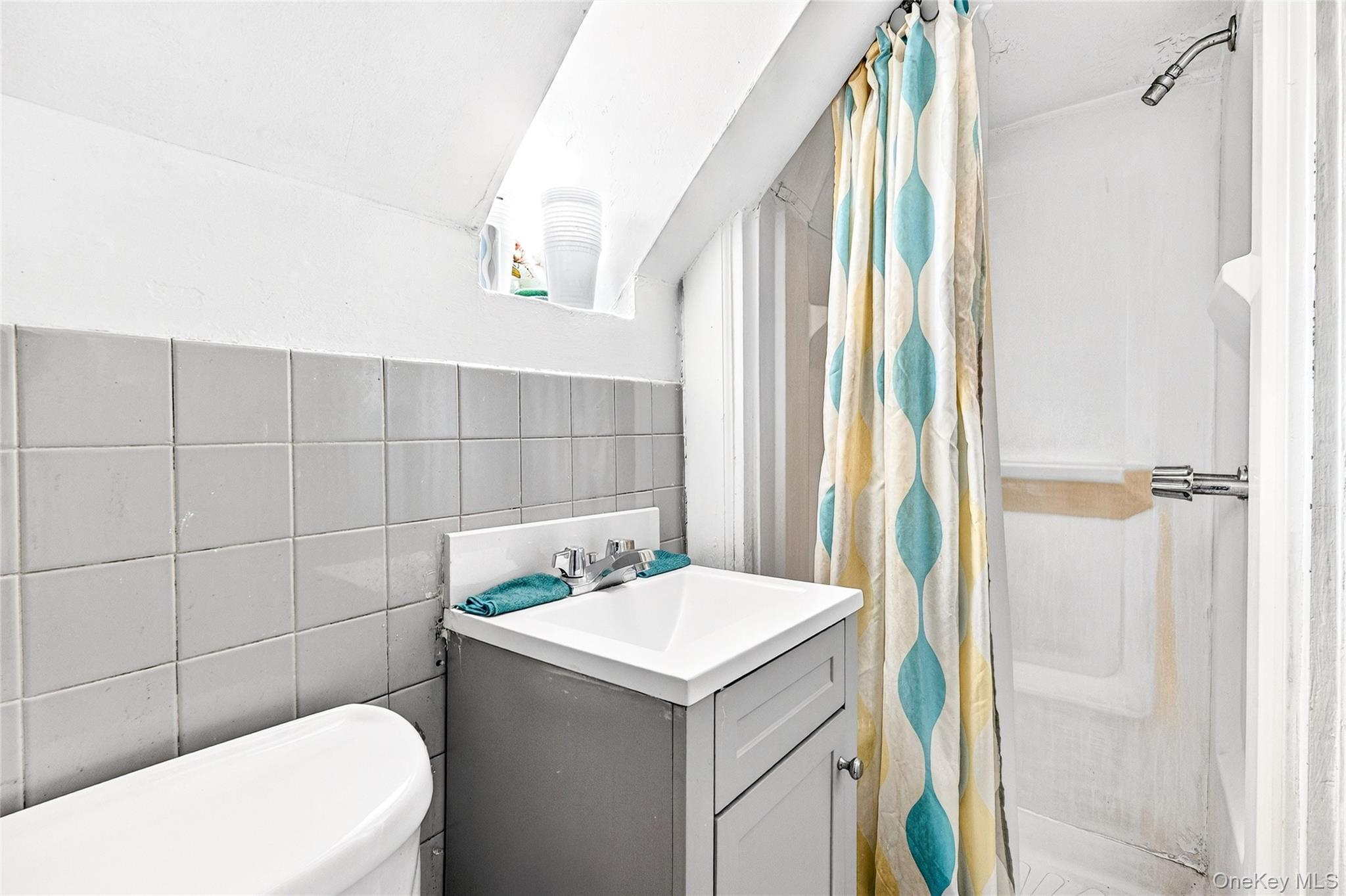 Commercial Sale Bronx Park  Bronx, NY 10460, MLS-938230-37