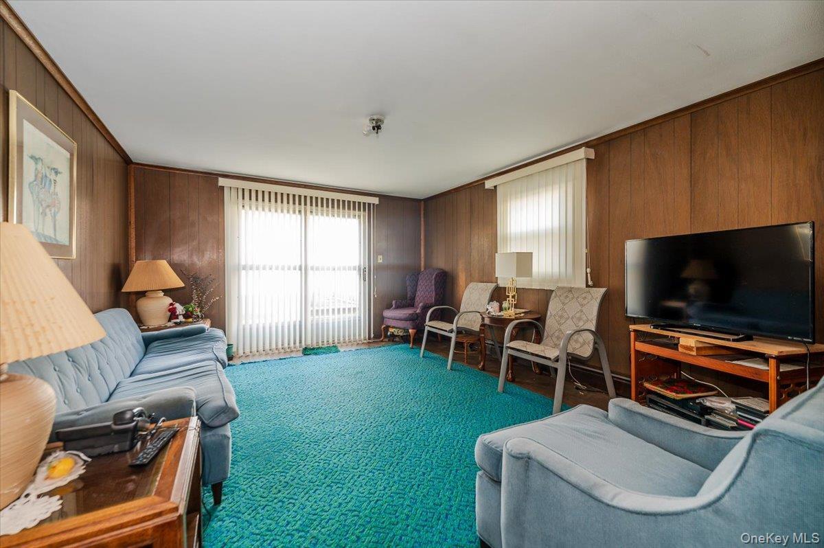 Single Family Lakeview Nassau County, NY 11565, MLS-938231-10