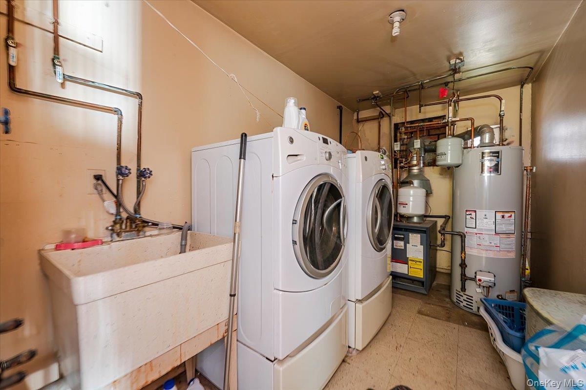 Single Family Lakeview Nassau County, NY 11565, MLS-938231-18