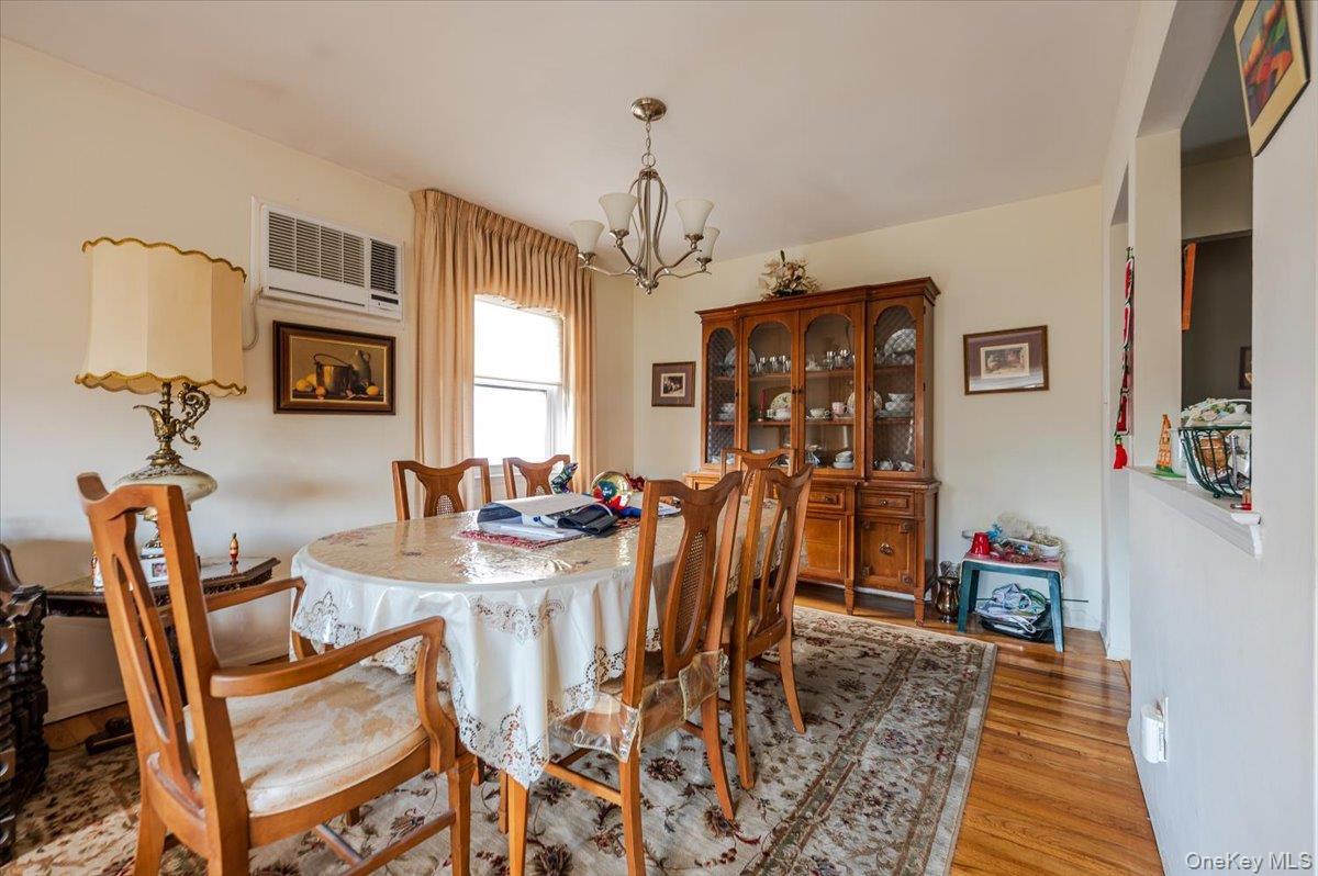 Single Family Lakeview Nassau County, NY 11565, MLS-938231-6