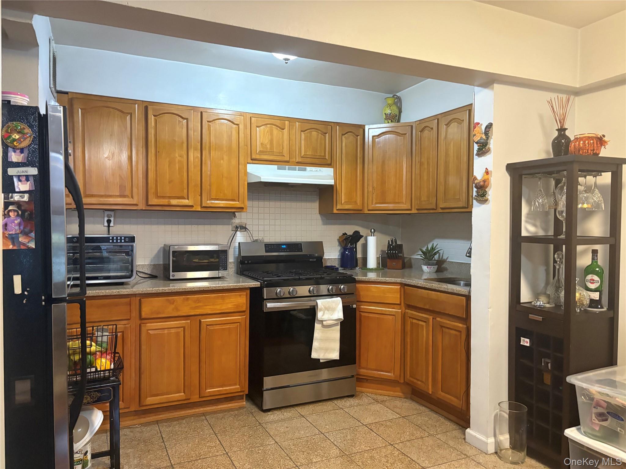 Coop 51  Queens, NY 11377, MLS-938233-2