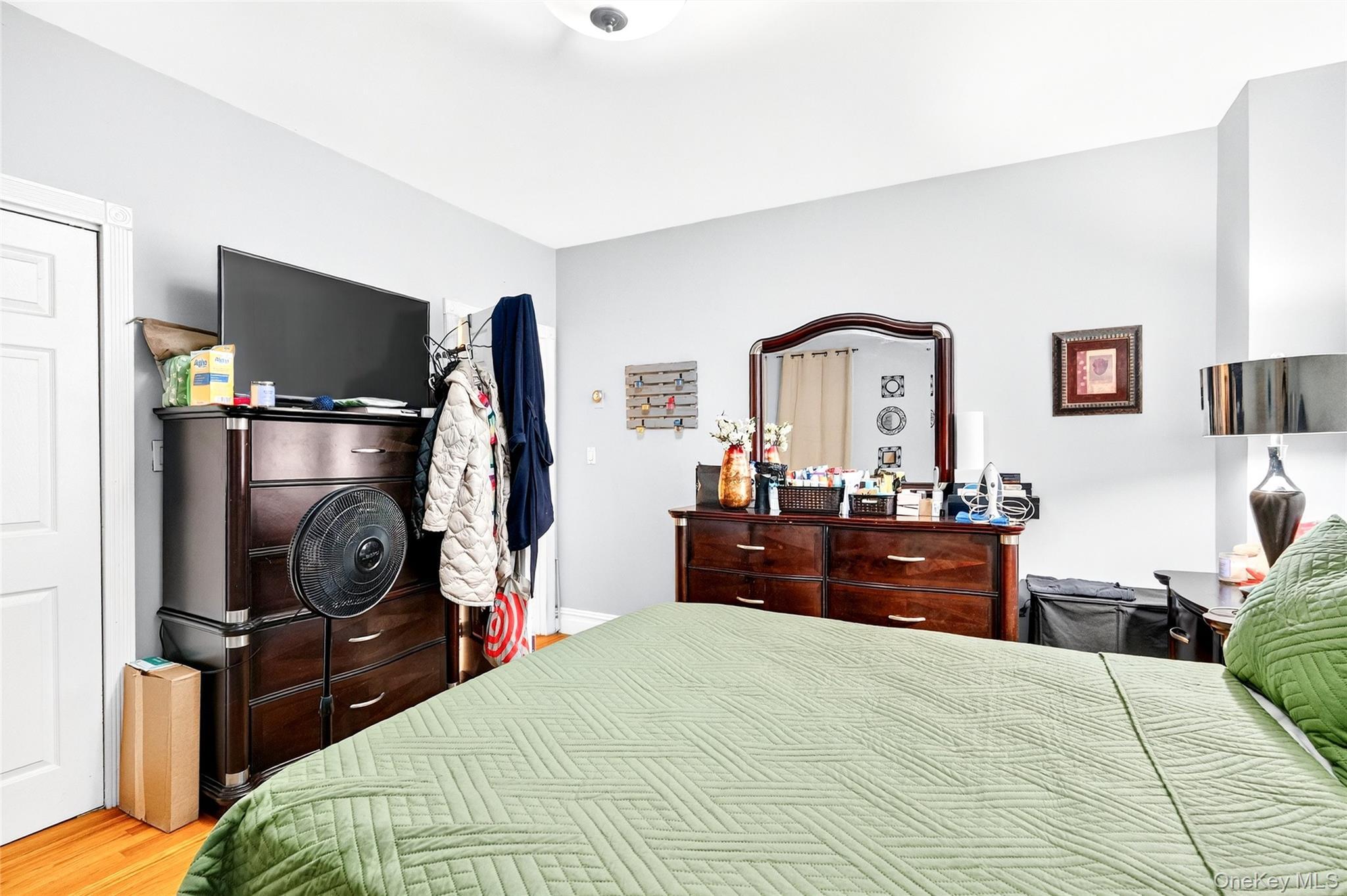 Single Family Bronx Park Bronx, NY 10460, MLS-938238-20