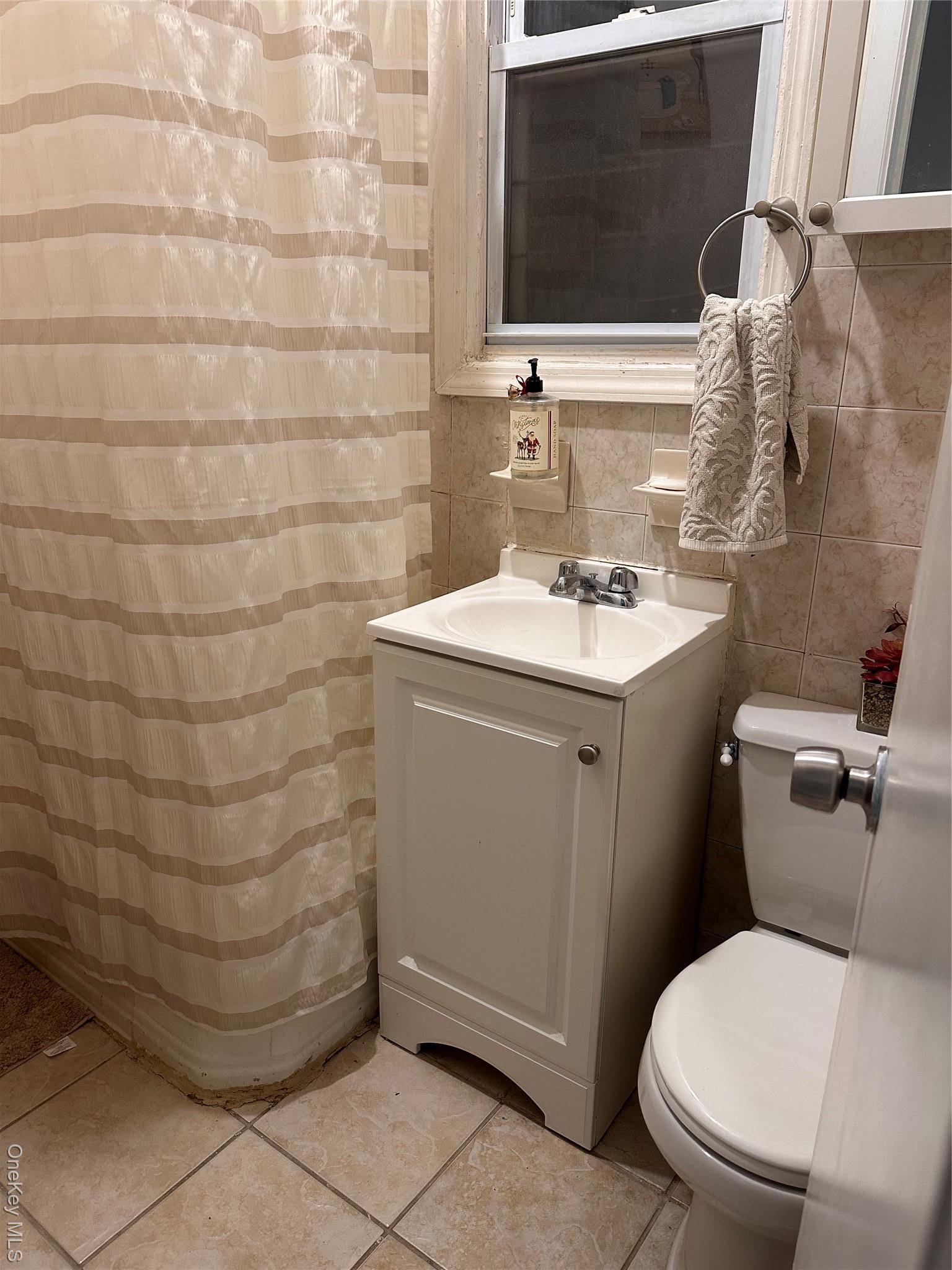 Single Family Bronx Park  Bronx, NY 10460, MLS-938238-31