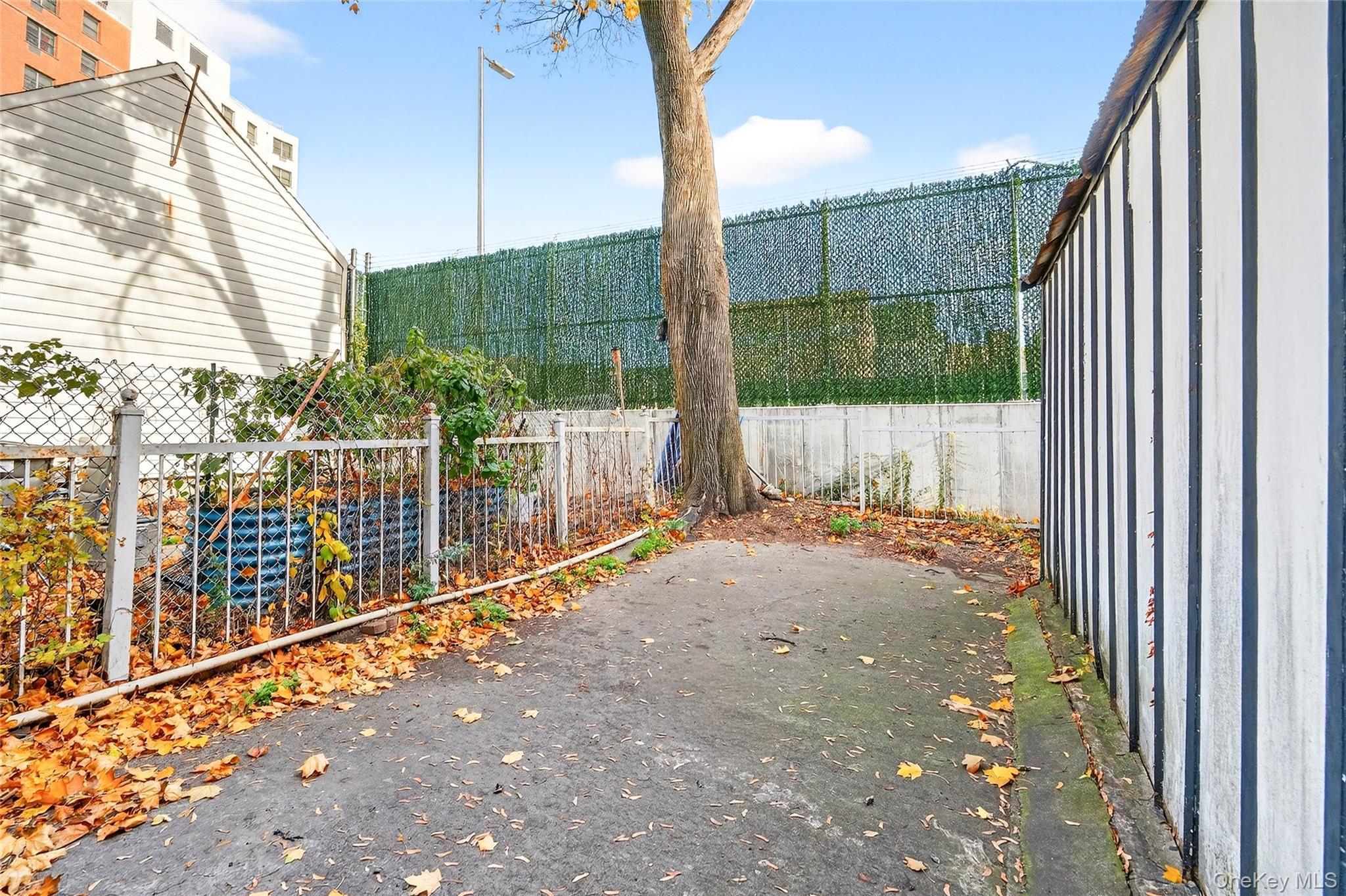 Single Family Bronx Park  Bronx, NY 10460, MLS-938238-36