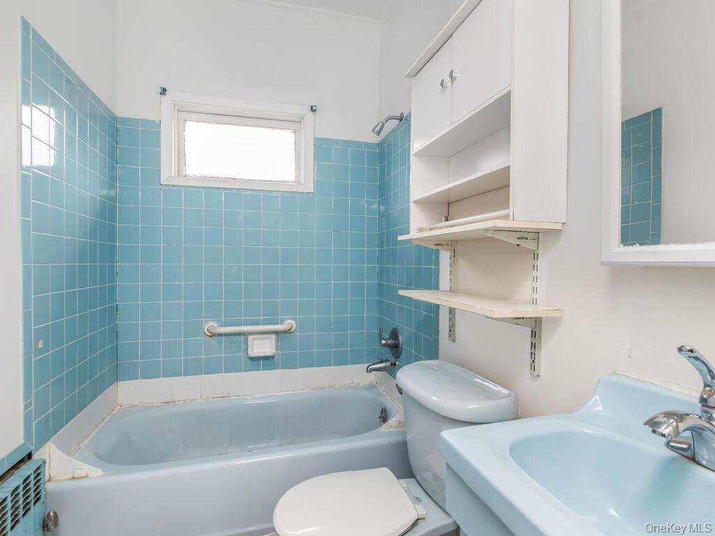 Single Family Meucci  Suffolk County, NY 11726, MLS-938242-15